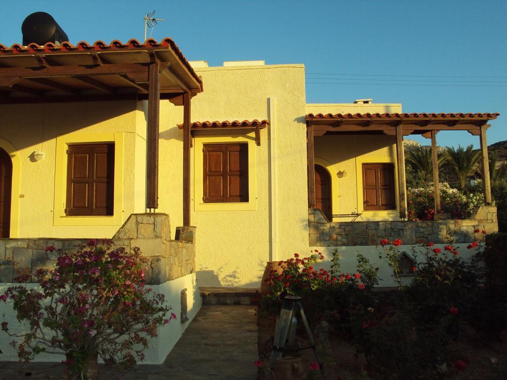 Villa Katerina Holiday Apartments Sitia  Bagian luar foto